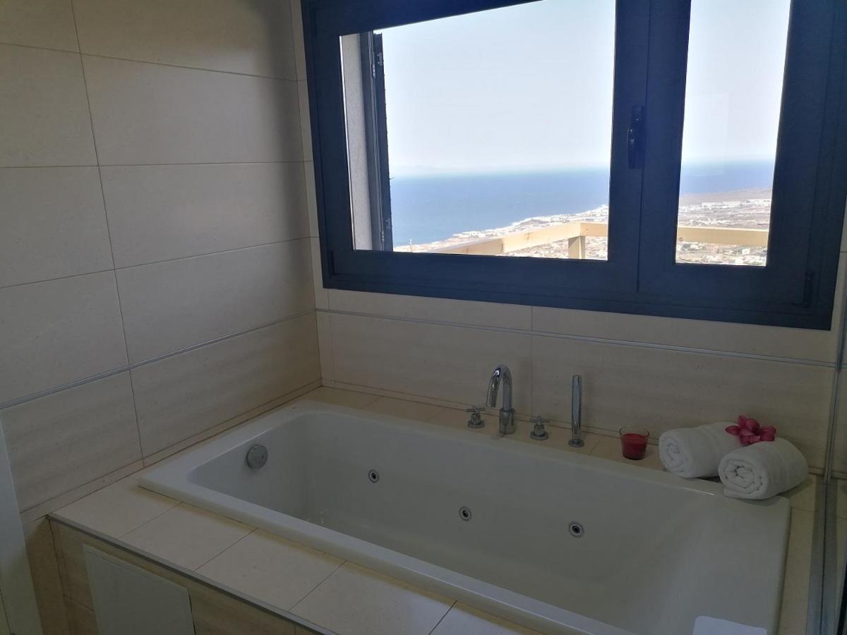 Villa “La Florida” - Wonderful Views - Pool - Wifi Канделарія Екстер'єр фото